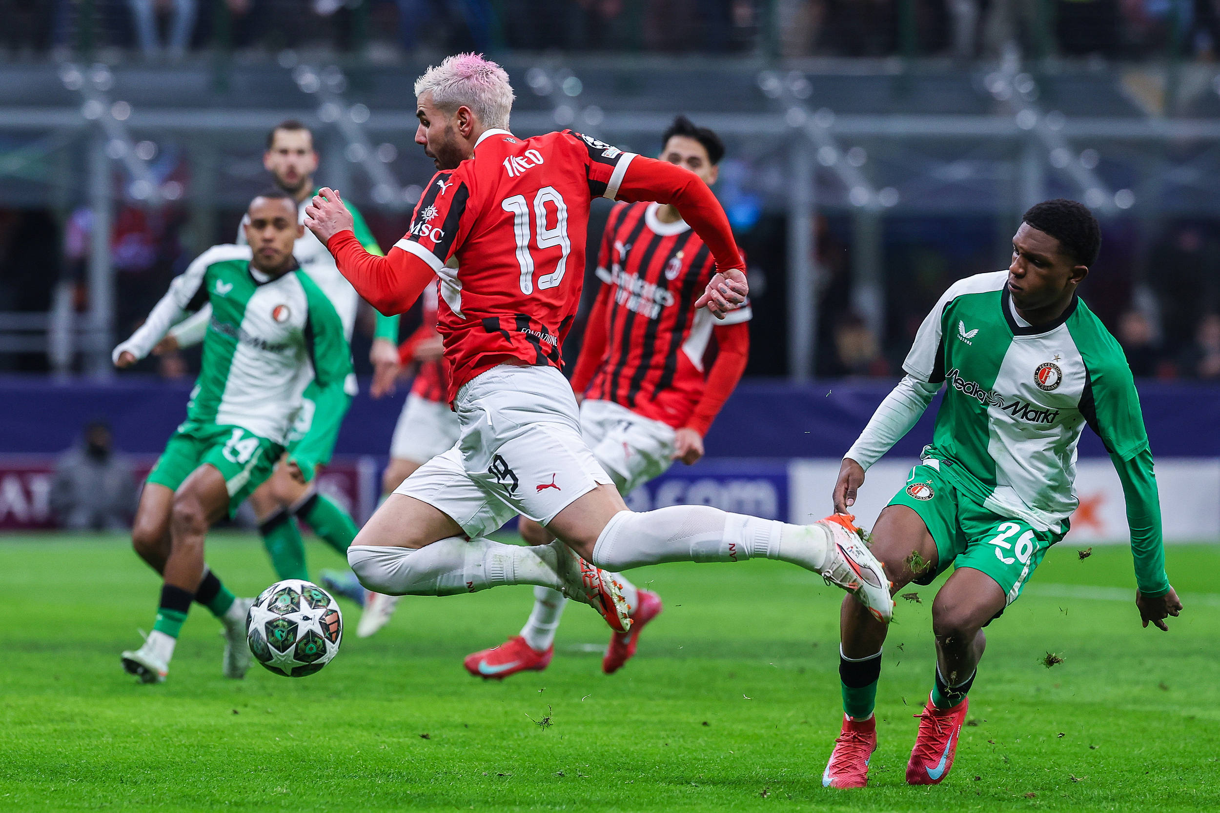 九游下载安装-关于转折点国际米兰战术微调；荷甲冲刺阶段攻防权衡；底气十足；年轻球员得到机会的信息